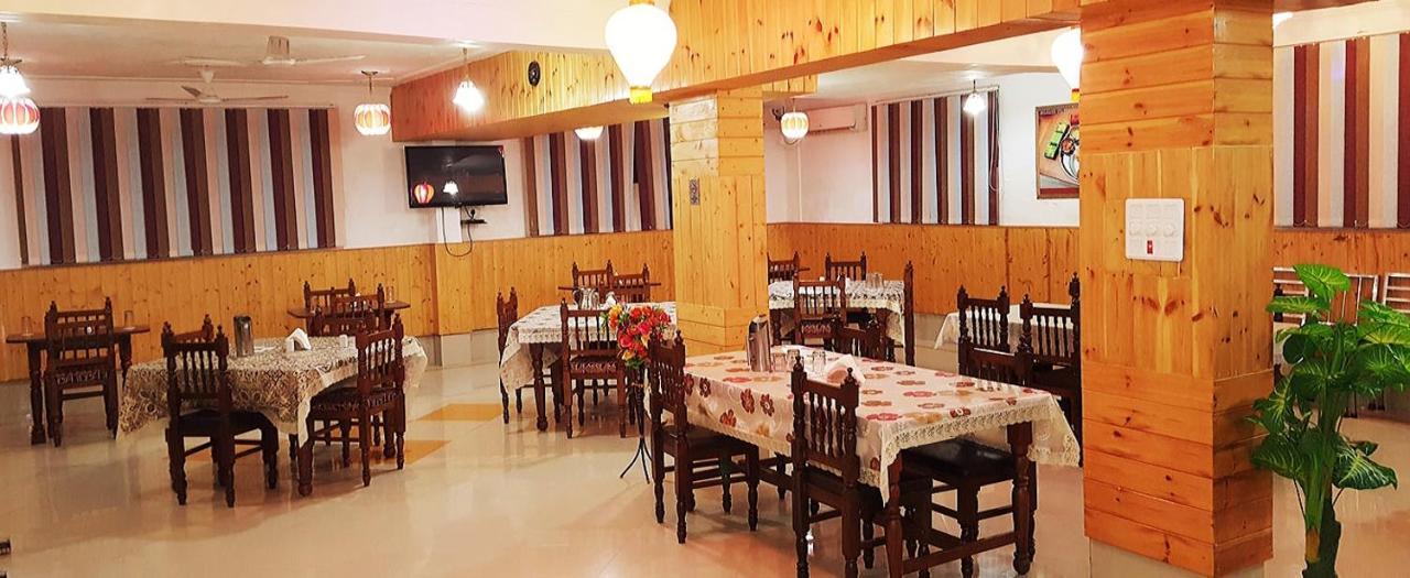 Triden Kashmir Resort Srīnagar Esterno foto